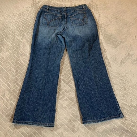 Venezia Womens 32 Denim Jeans Blue Boot Cut Mid Rise Stretch Medium Wash - Picture 9 of 12